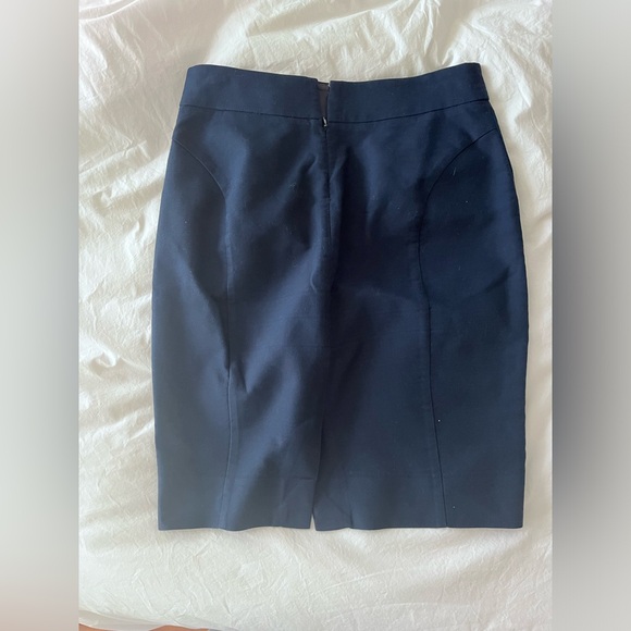 Navy Blue J Crew Pencil Skirt w Pocket Detail Size 2 - Picture 4 of 4